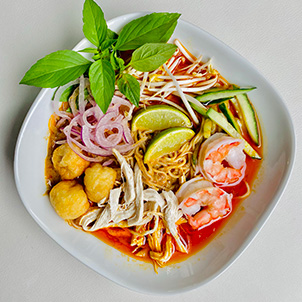 laksa-house.ch | Gluten free Laksa Chicken, tofu and shrimps